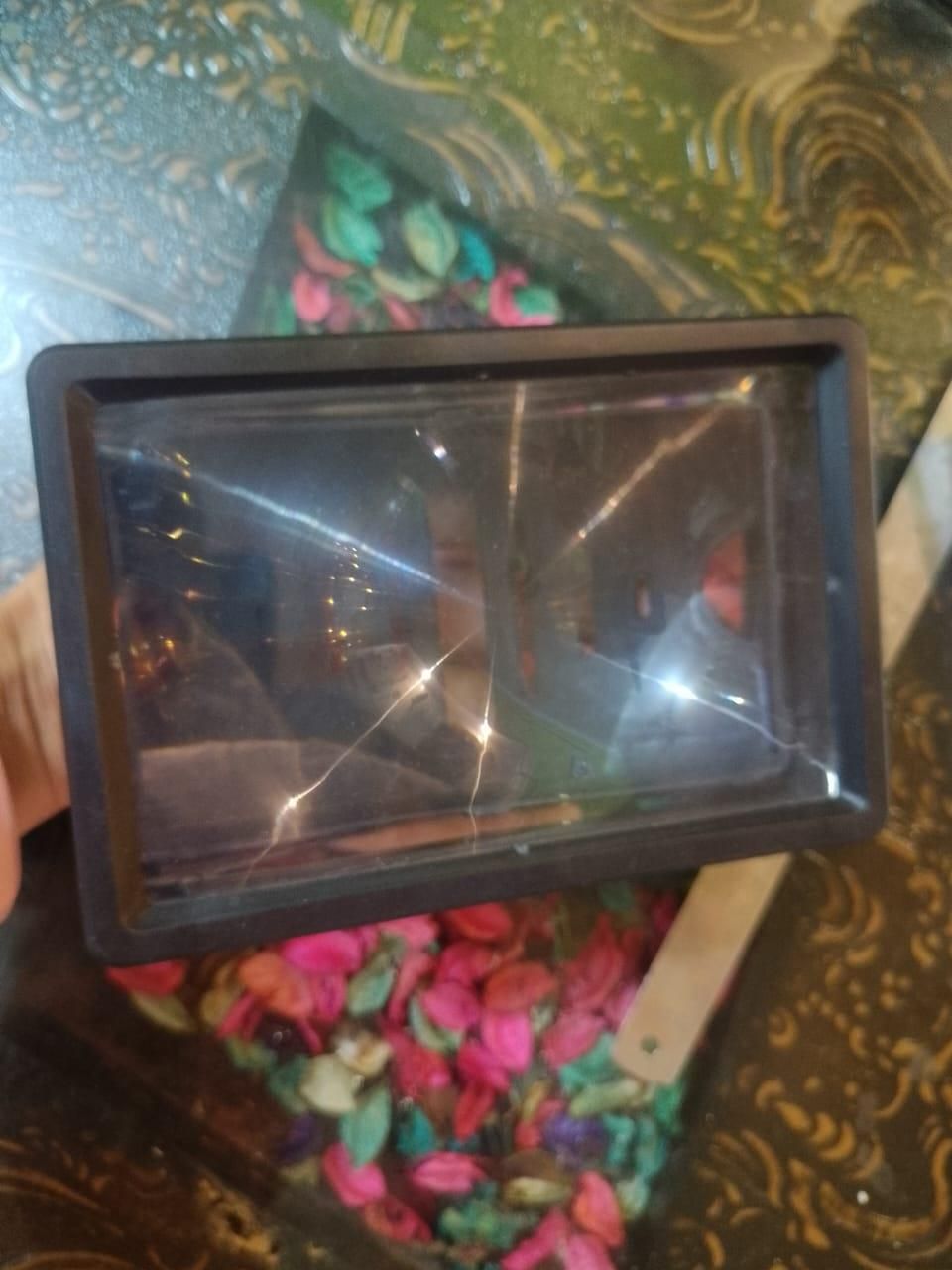 📱 Universal Mobile Phone HD Screen Magnifier (Enlarged Expander)